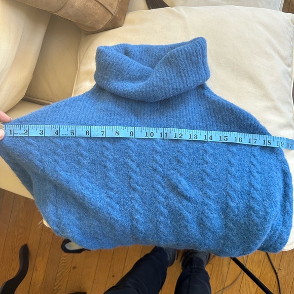 Jacquemus NWT Alpaca/Merino Wool Blend Sweater - Picture 11 of 12